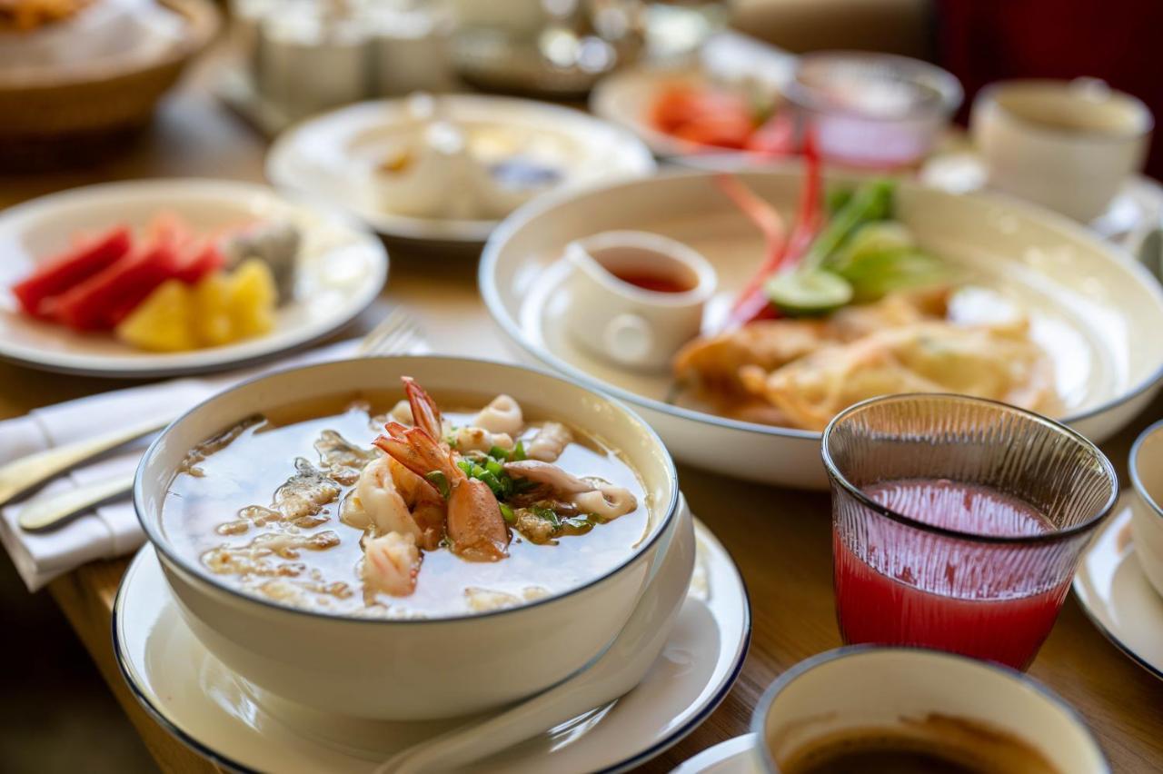 Charras Bhawan Hotel And Residences Hua Hin Ngoại thất bức ảnh