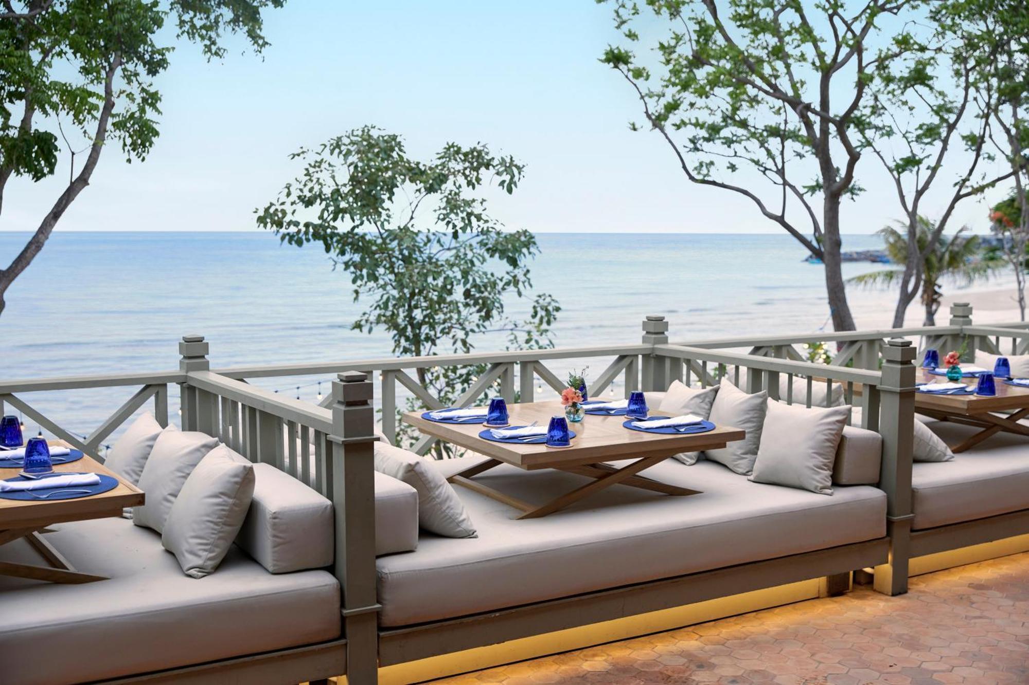 Charras Bhawan Hotel And Residences Hua Hin Ngoại thất bức ảnh