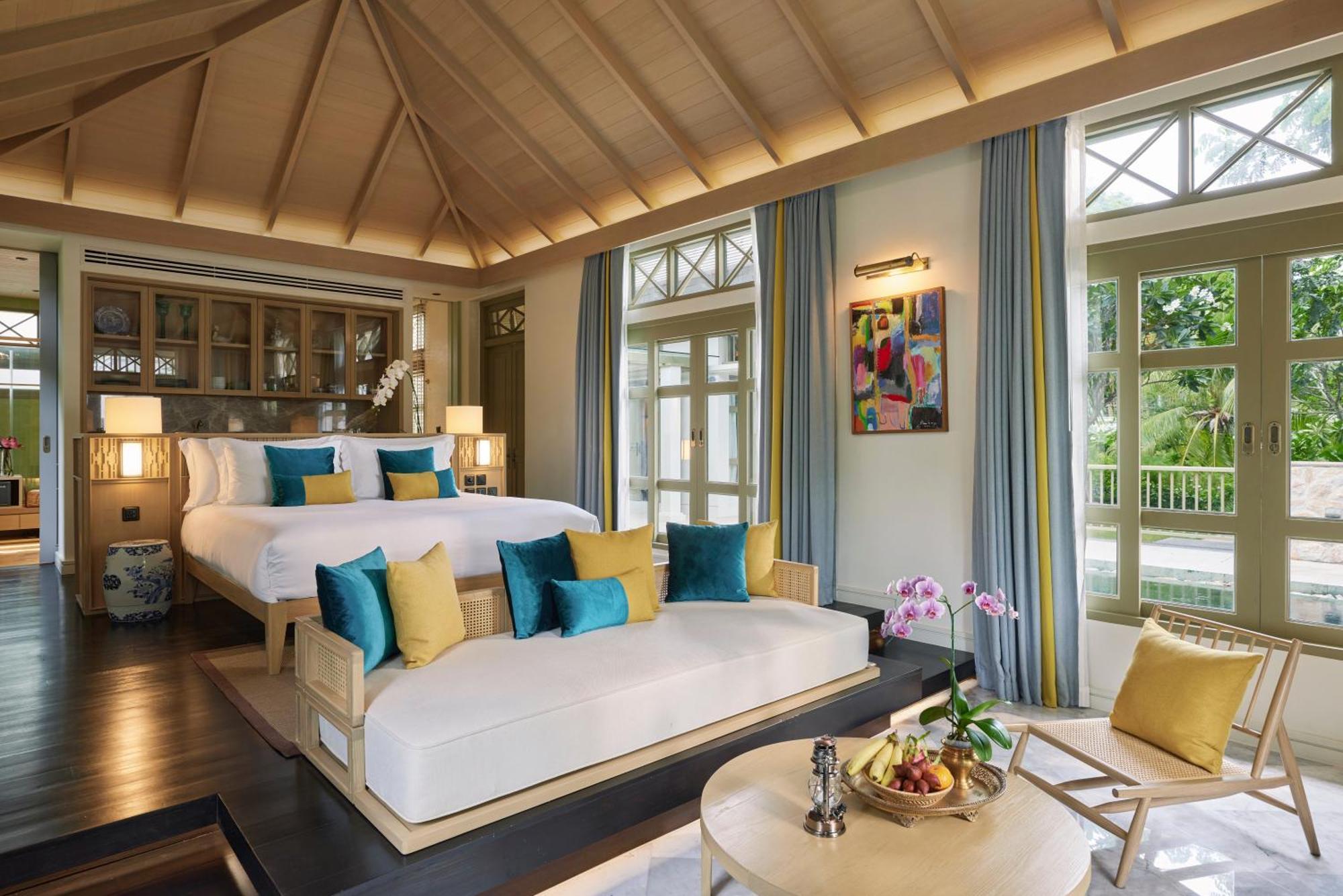 Charras Bhawan Hotel And Residences Hua Hin Phòng bức ảnh