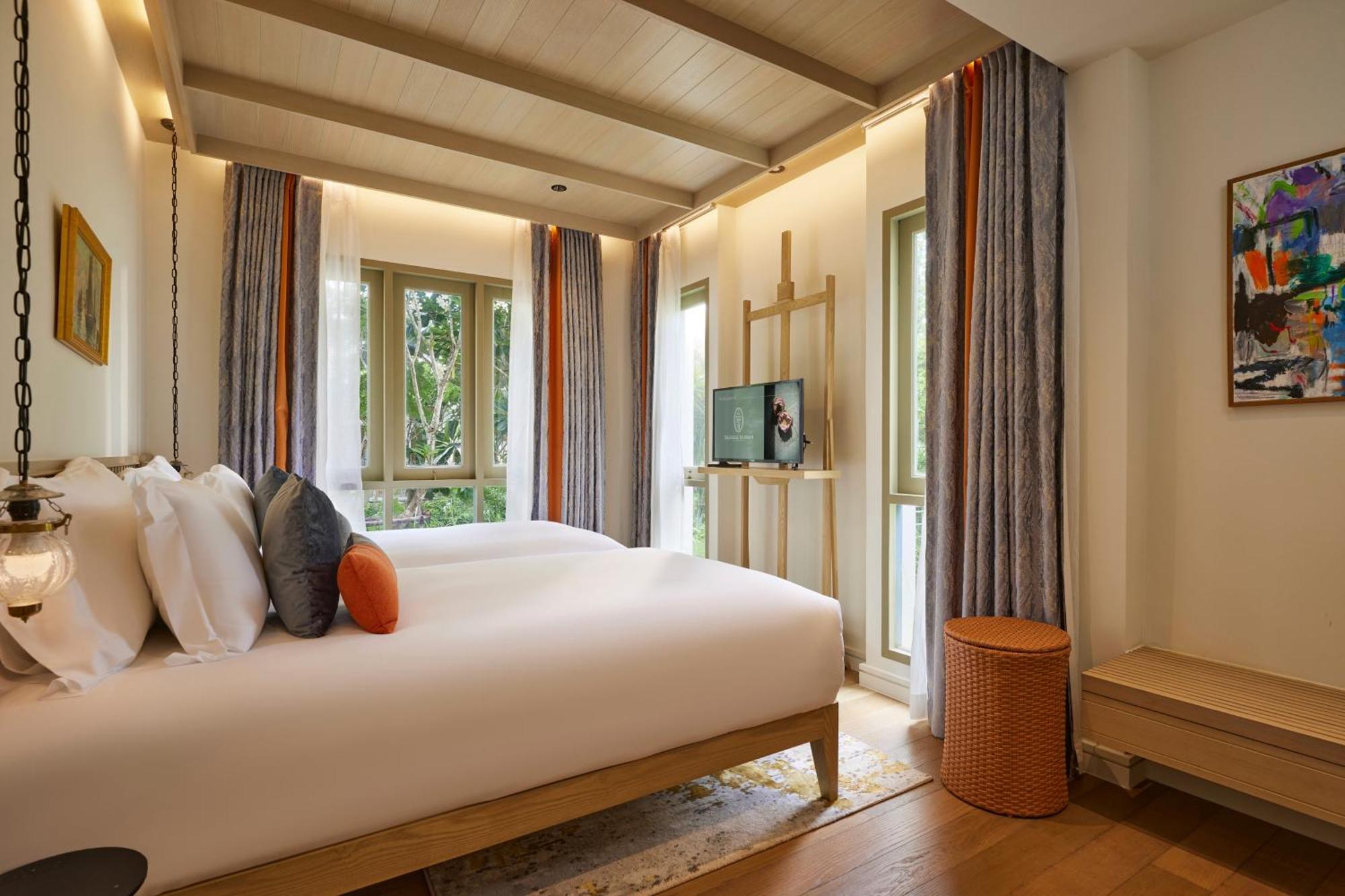 Charras Bhawan Hotel And Residences Hua Hin Phòng bức ảnh